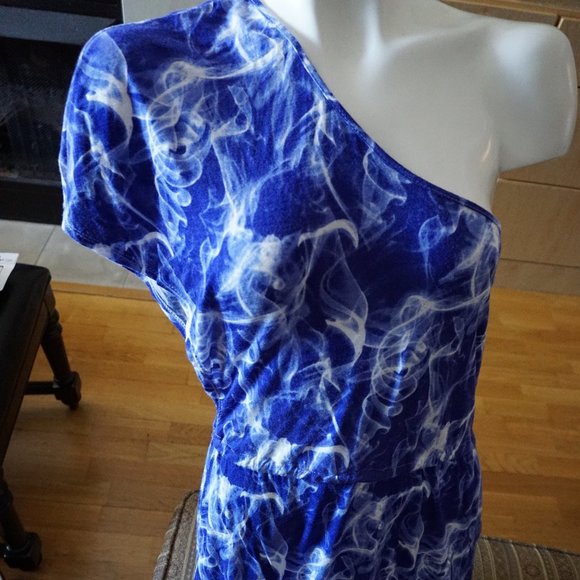 Volcom Smoke Screens One Shoulder Blue and White Dress size M NWT - Picture 1 of 7
